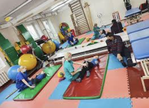 Лікувальна гімнастика ДЦП реабілітолог Кривий Ріг Владислав Умріхін
